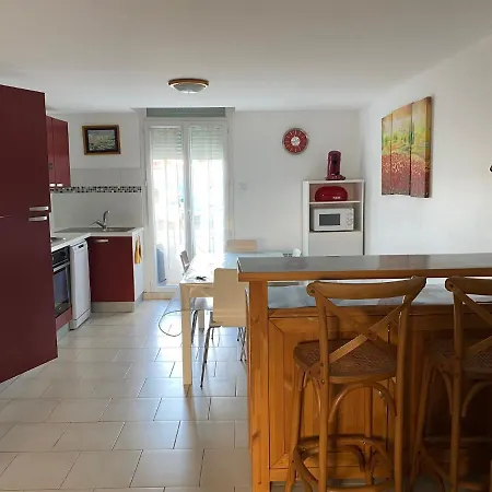 Magali - Climatise T3 Duplex - Grau-du-roi - Hypercentre 20 M De La Apartment *
