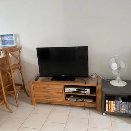 Magali - Climatise T3 Duplex - Grau-du-roi - Hypercentre 20 M De La * Le Grau-du-Roi